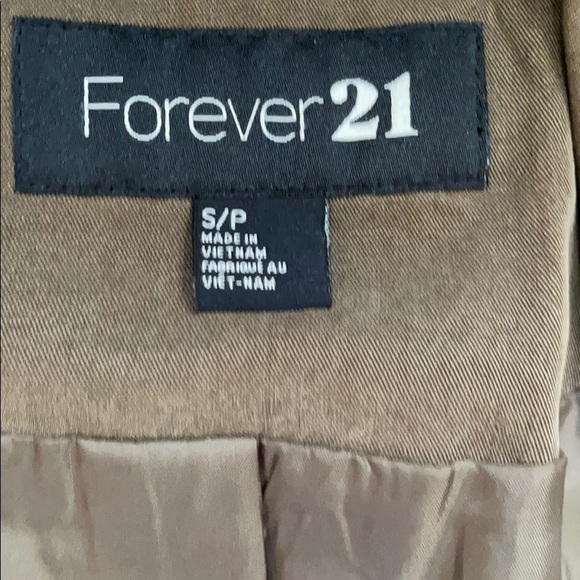 3 Quarter Sleeve Blazer - Picture 7 of 9